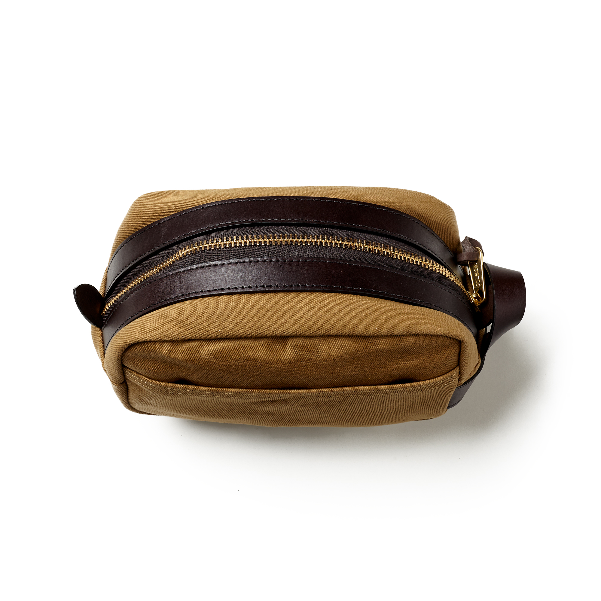 filson_twill_travel_kit_river.jpg