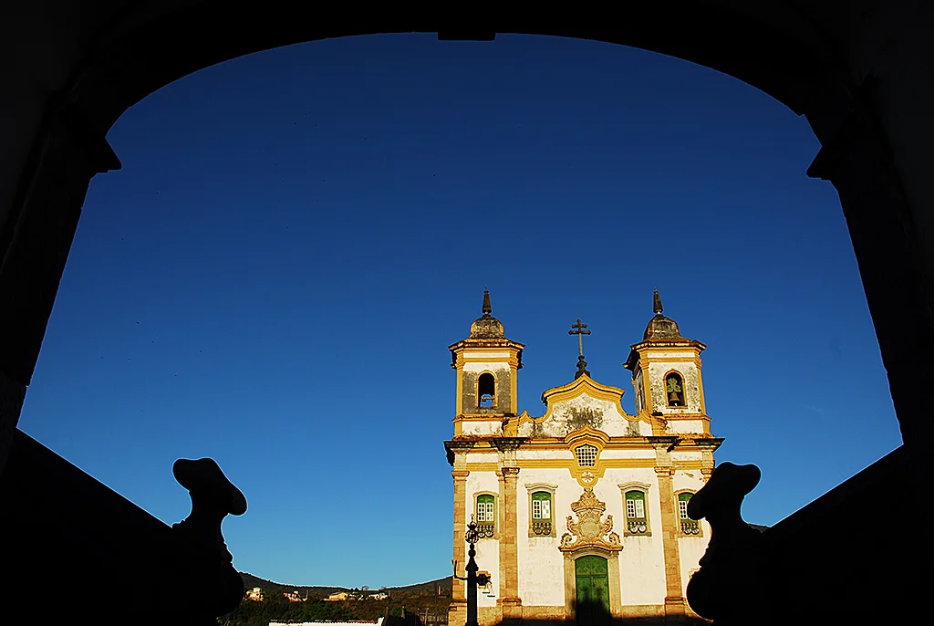 mariana-2.jpg
