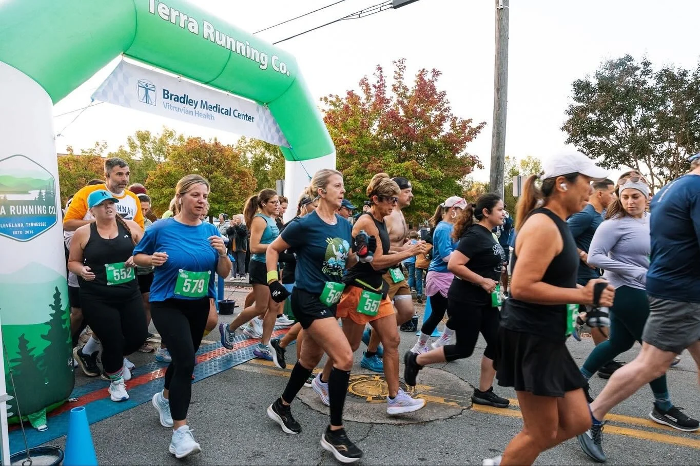Saturday, October 25, 2025, will go down in history as one of the best Cleveland Half Marathon events ever! In our biggest event yet, we had participants from 10 states, 2 countries, in 3 race distances, with over 30% joining us from outside of Bradl