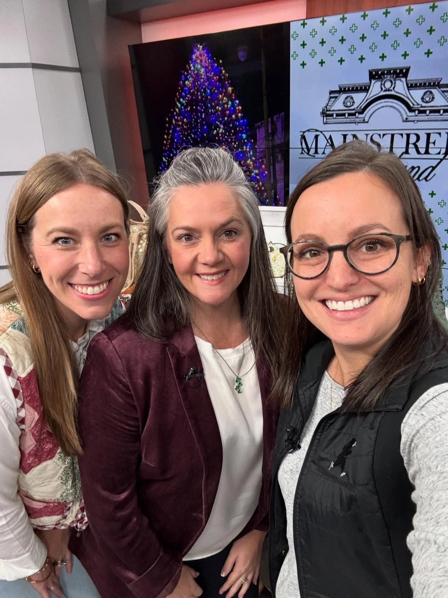 Thanks Mainstreet Cleveland and Channel 3 for the chance to chat about all the holiday shopping opportunities in downtown Cleveland this Christmas! Almost all of the 50 shops in downtown Cleveland are locally owned by your friends and neighbors. Supp