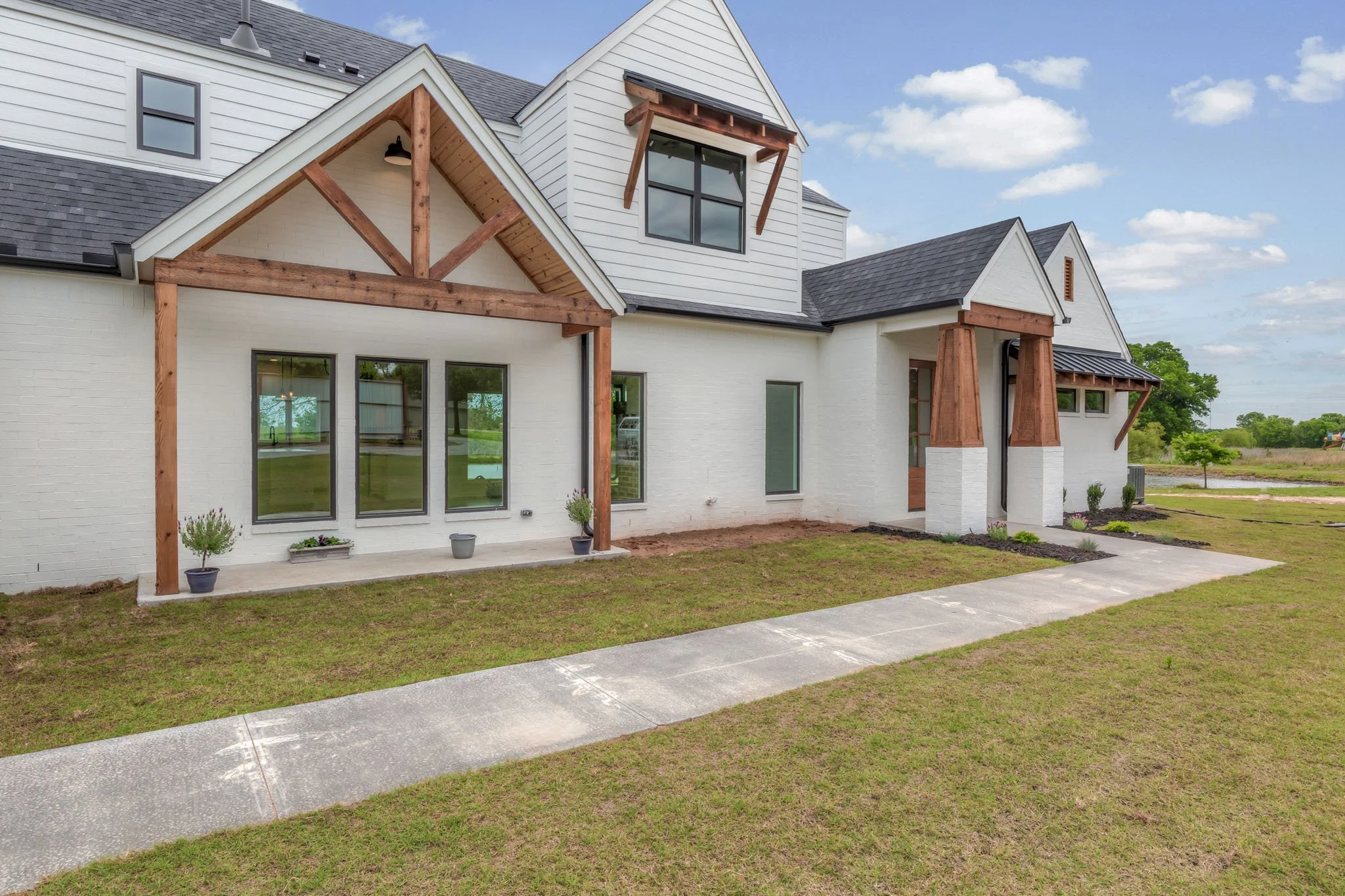 5879 S 225th E Ave_1907-52.jpg