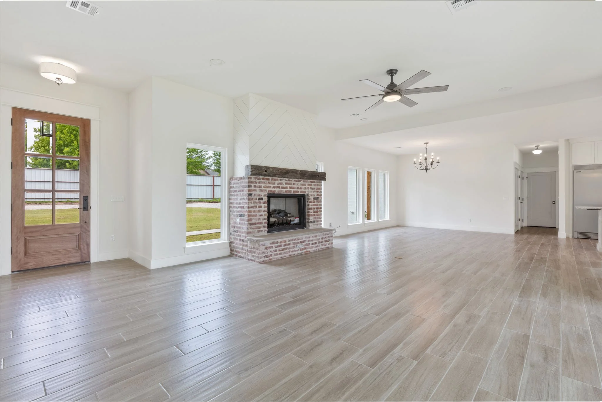 5879 S 225th E Ave_1907-22.jpg