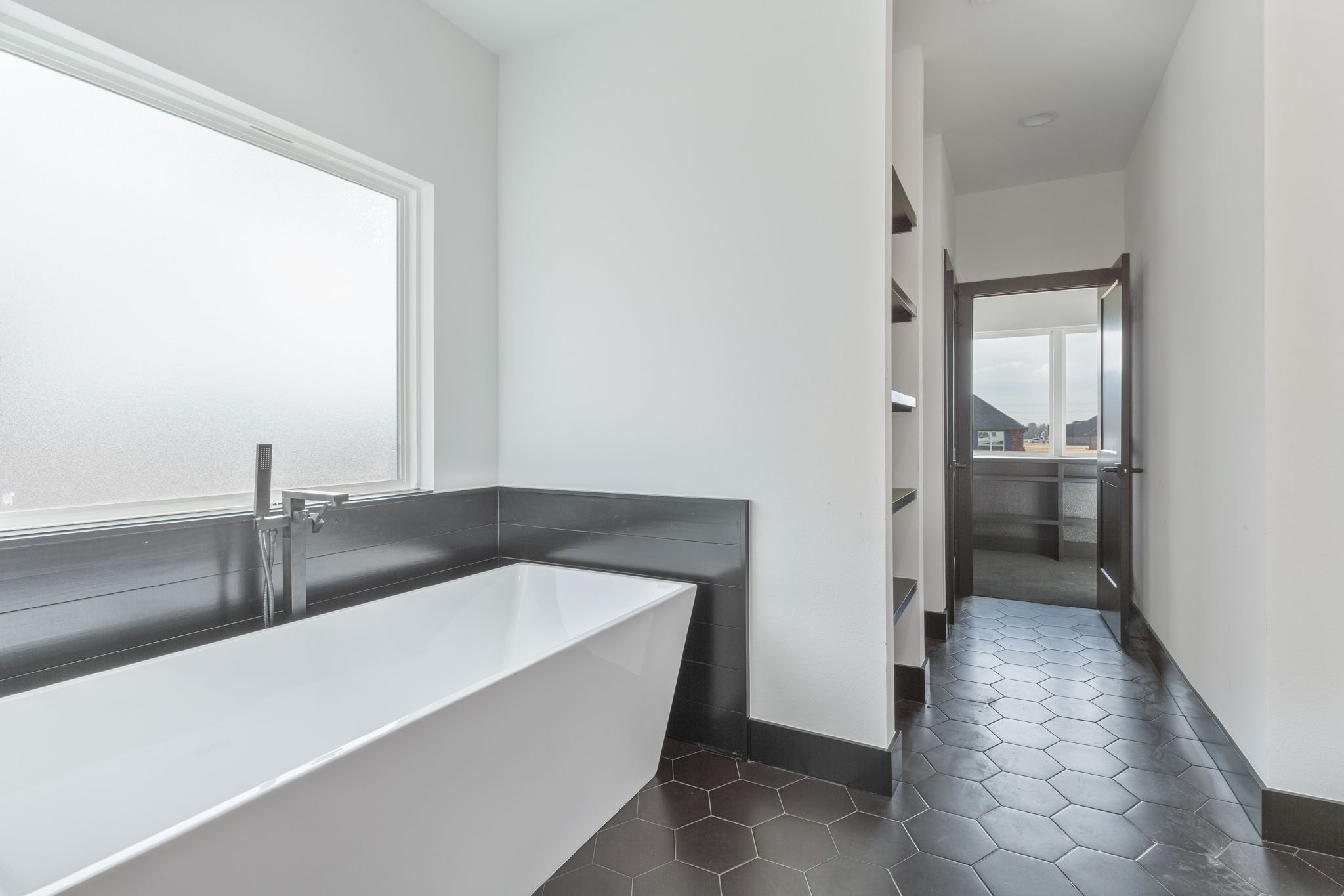 21933 e 101st pl. s_gcrep-23.jpg