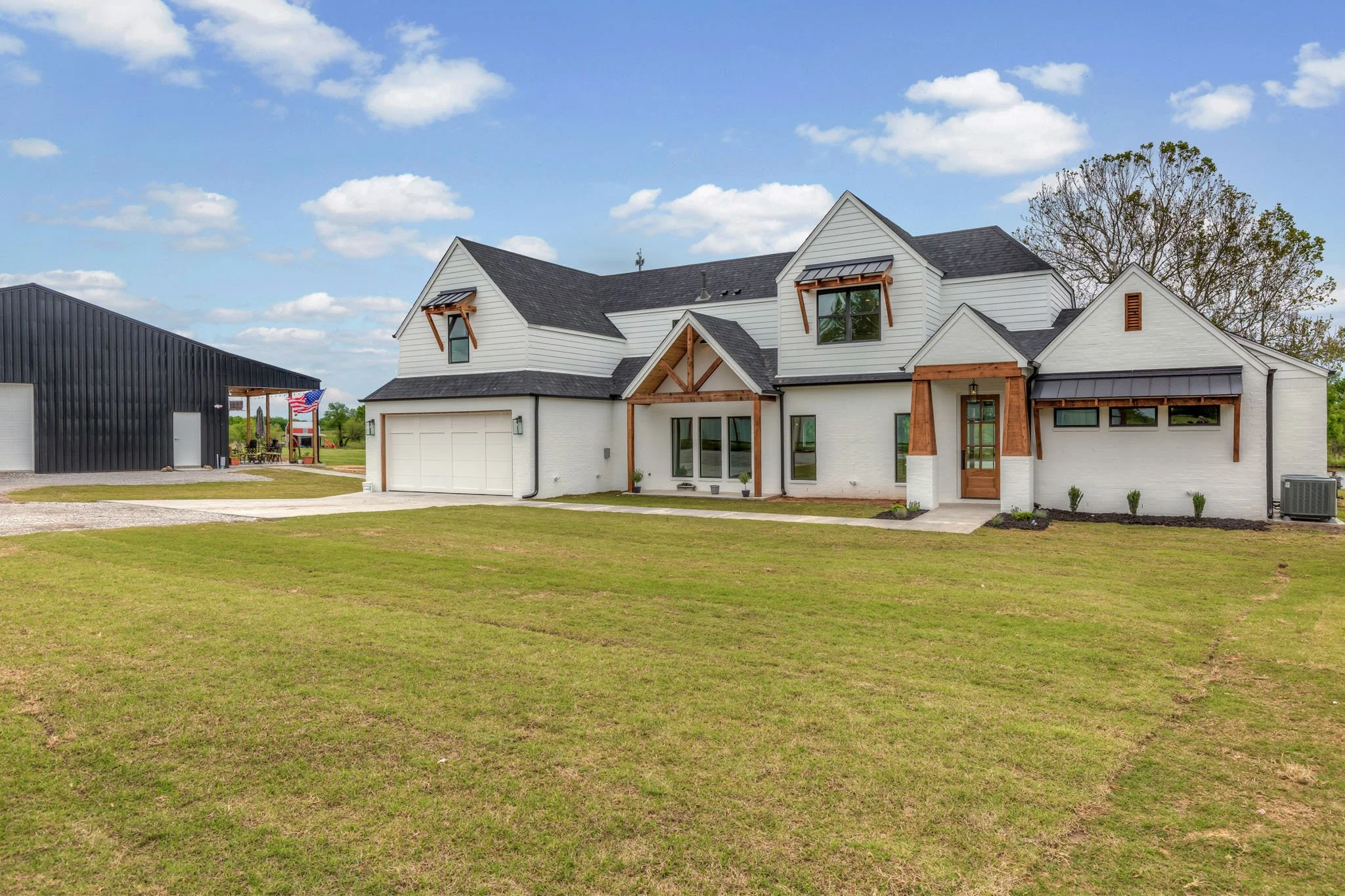 5879 S 225th E Ave_1907-50.jpg
