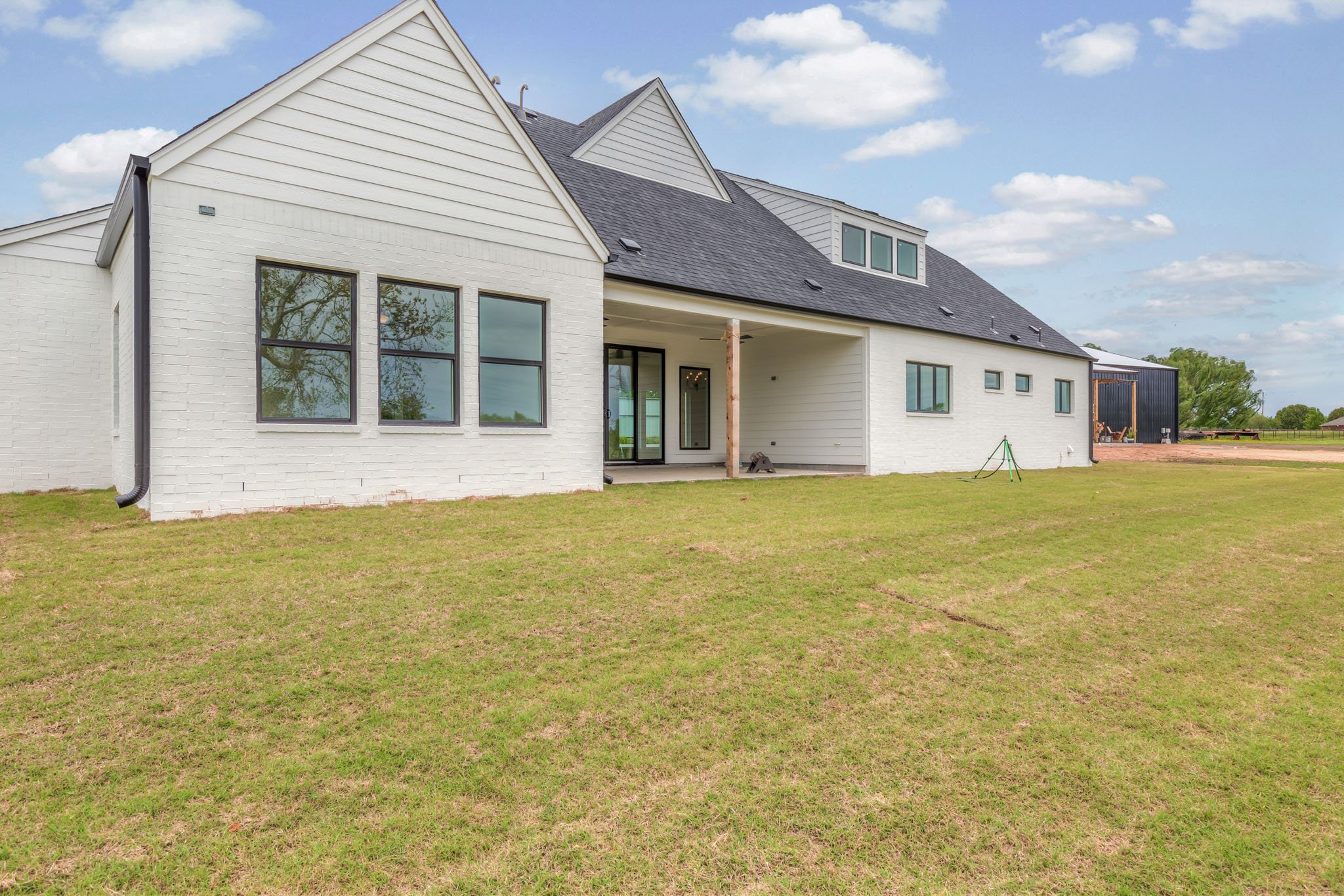 5879 S 225th E Ave_1907-54.jpg