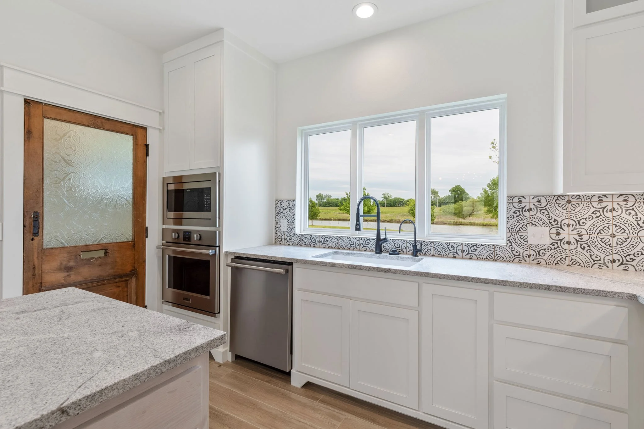 5879 S 225th E Ave_1907-34.jpg