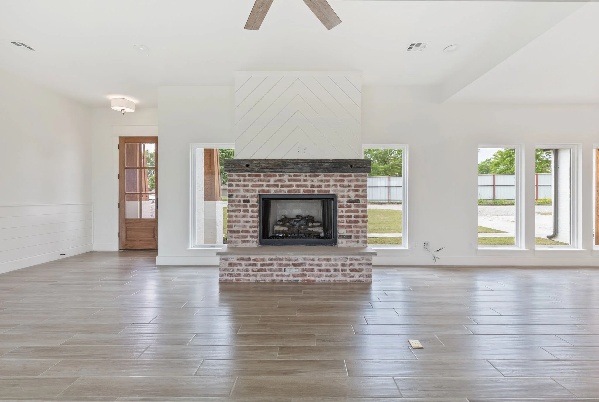 5879 S 225th E Ave_1907-23.jpg