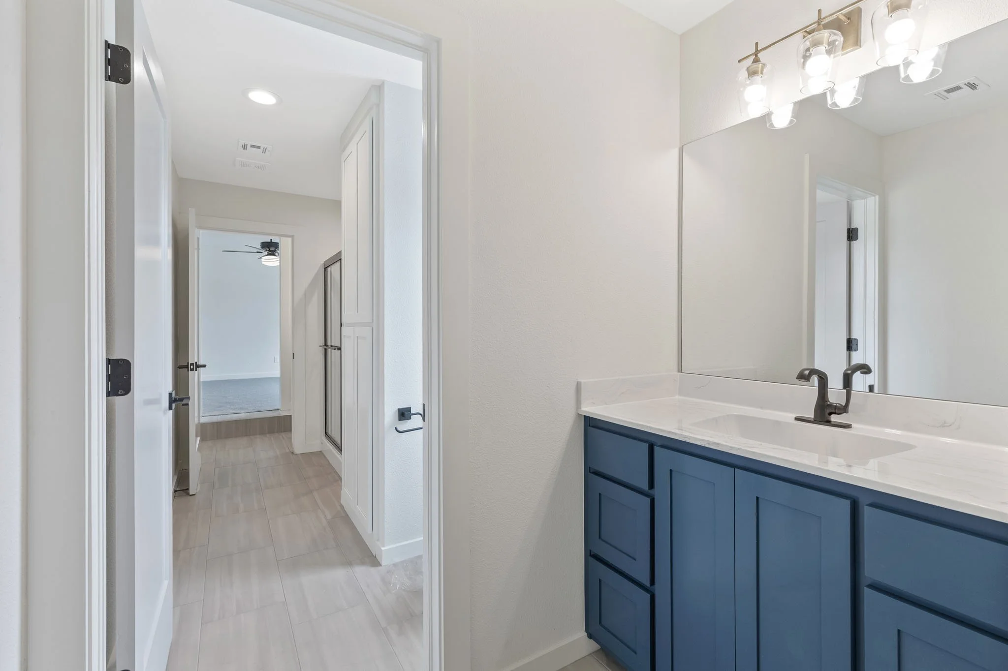 5879 S 225th E Ave_1907-42.jpg