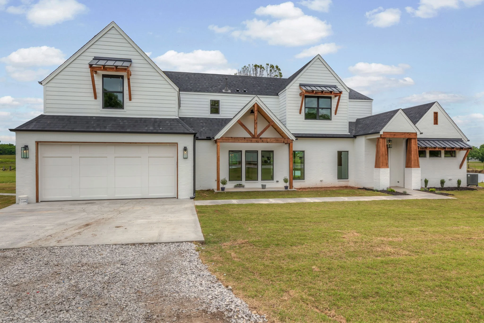 5879 S 225th E Ave_1907-49.jpg