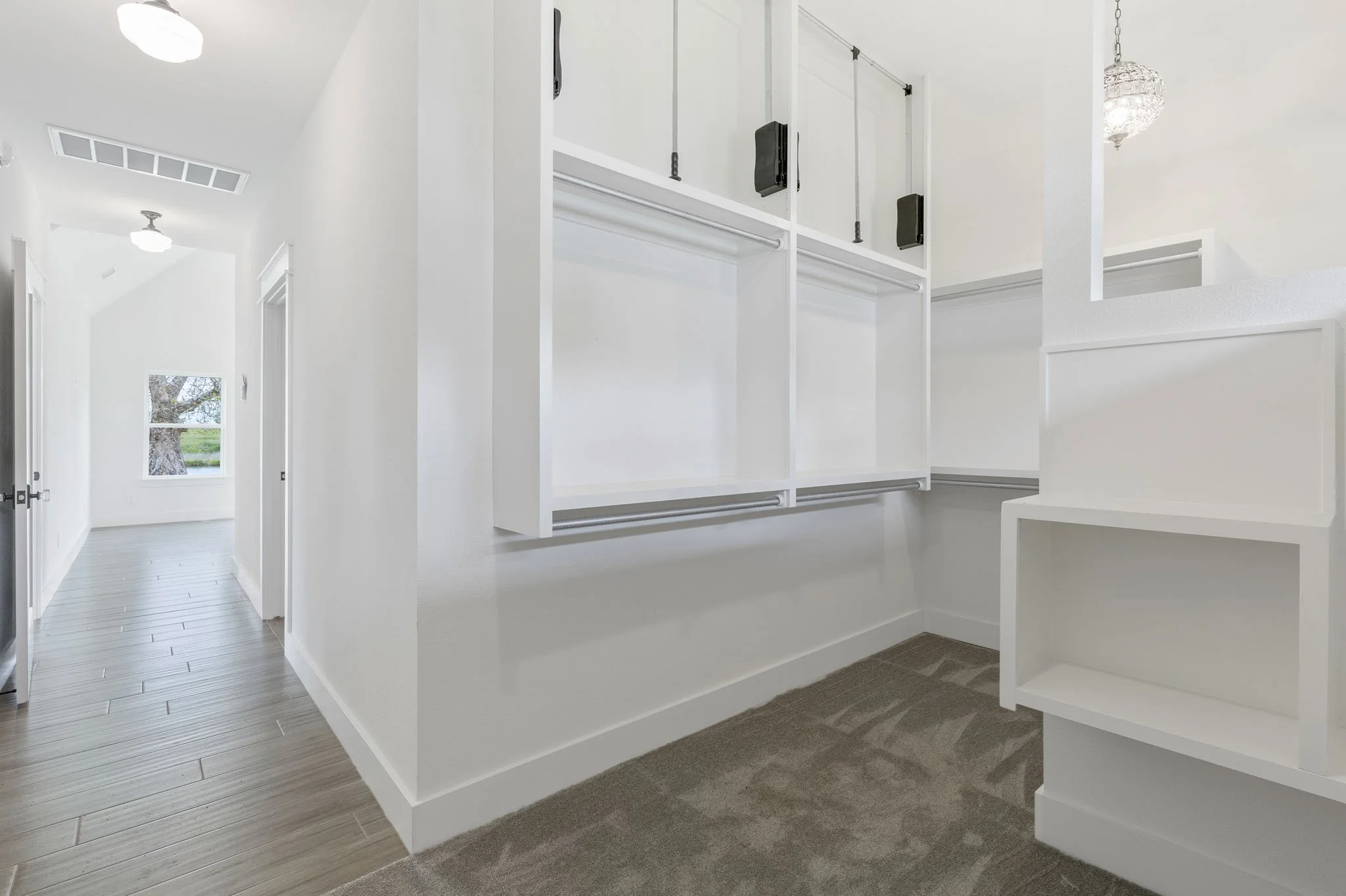 5879 S 225th E Ave_1907-10.jpg