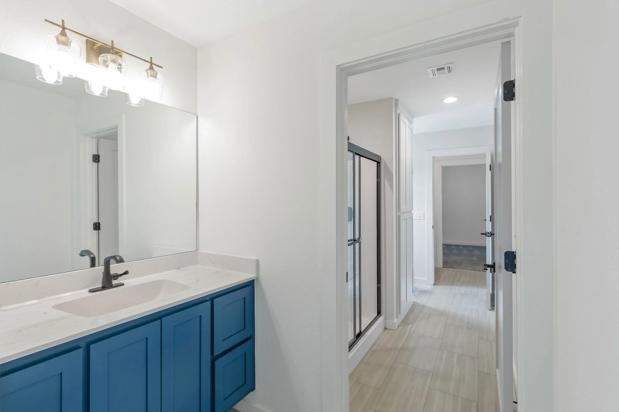 5879 S 225th E Ave_1907-43.jpg