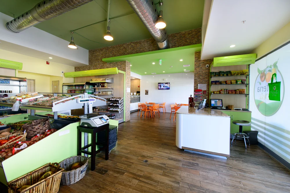Fruteria Deli - Ware Malcomb © Project Manager - Designer