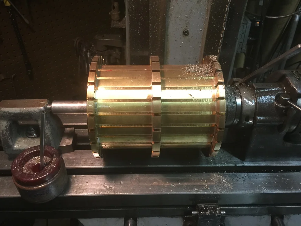 Pinning the beater roll