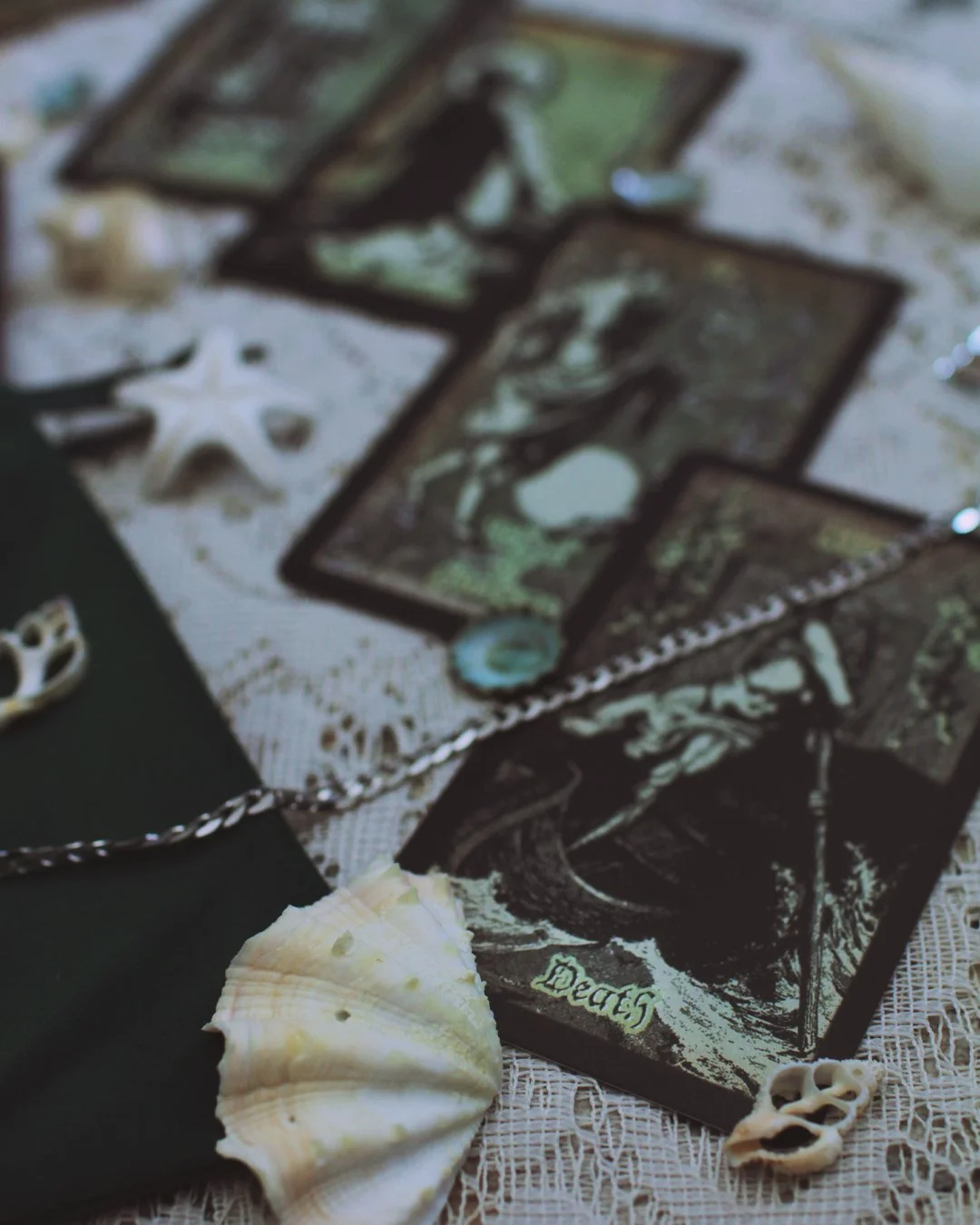 ONDAS_tarot_detail_01.jpg