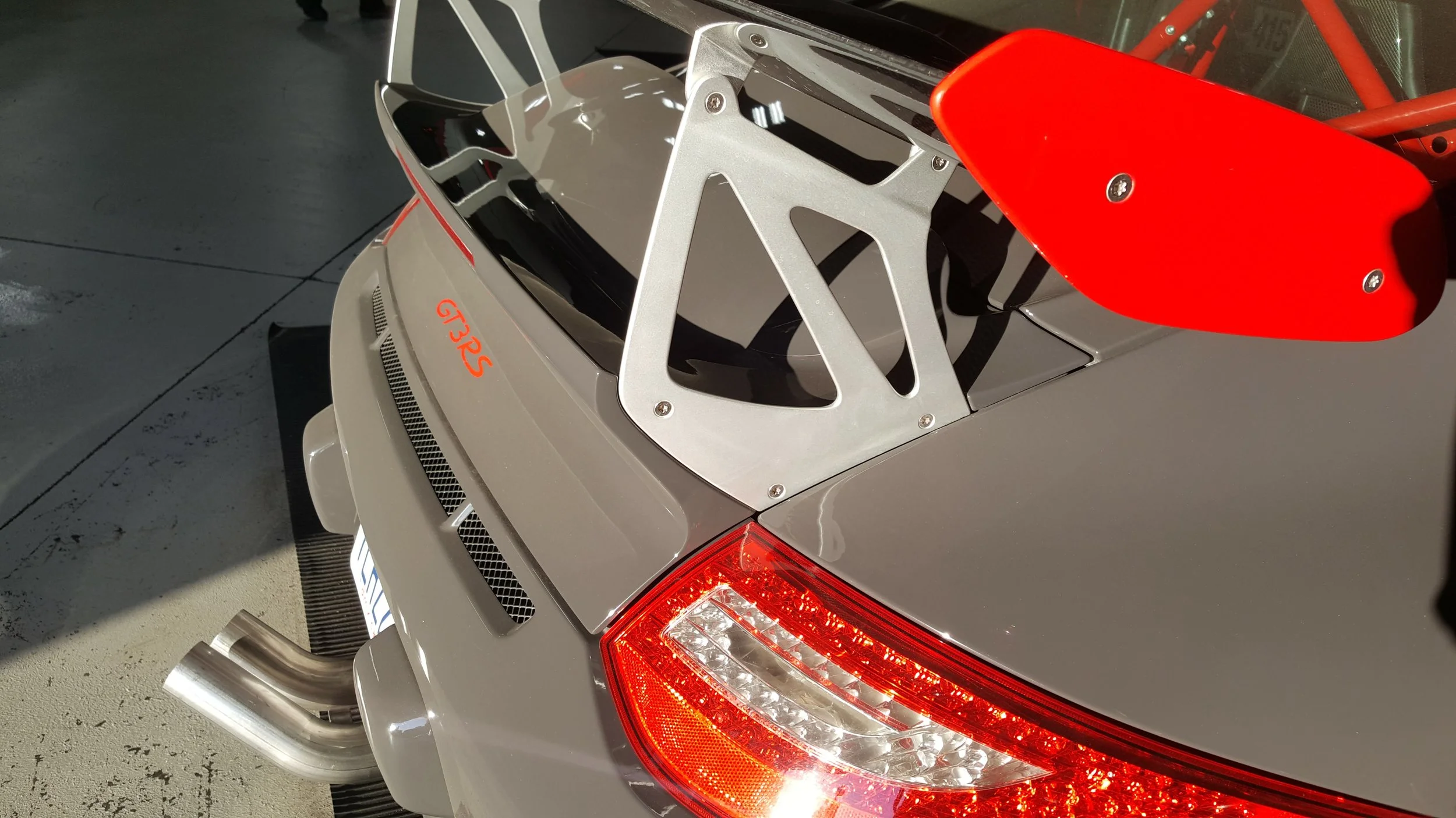 Porsche GT3RS Laguna Pipe