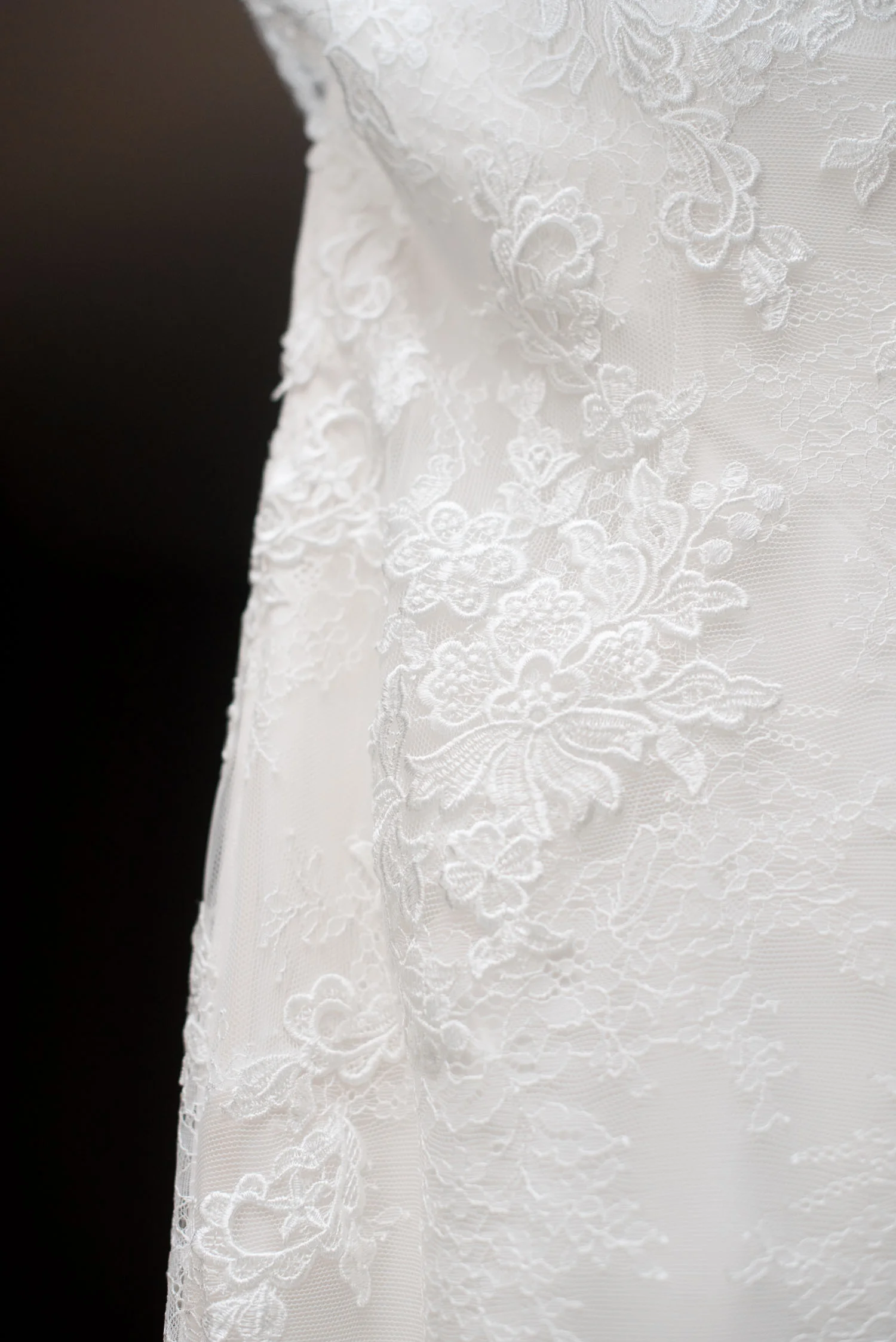 Alex and Austin Wedding Photography at Mercury Hall in Texas-11.jpg