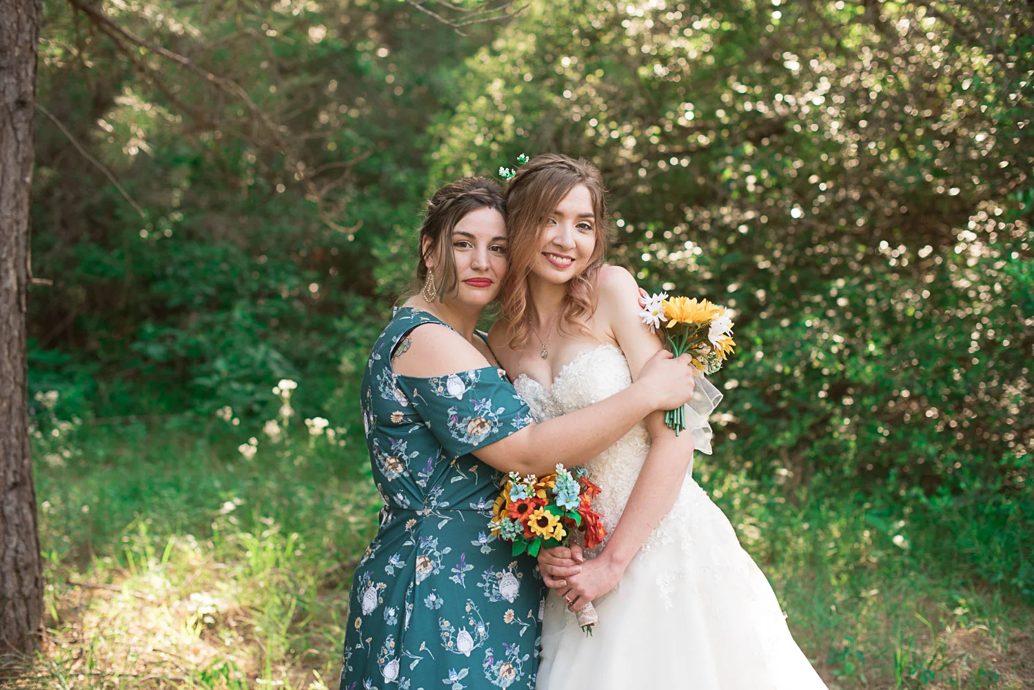 88 bride and bridesmaid photography.jpg