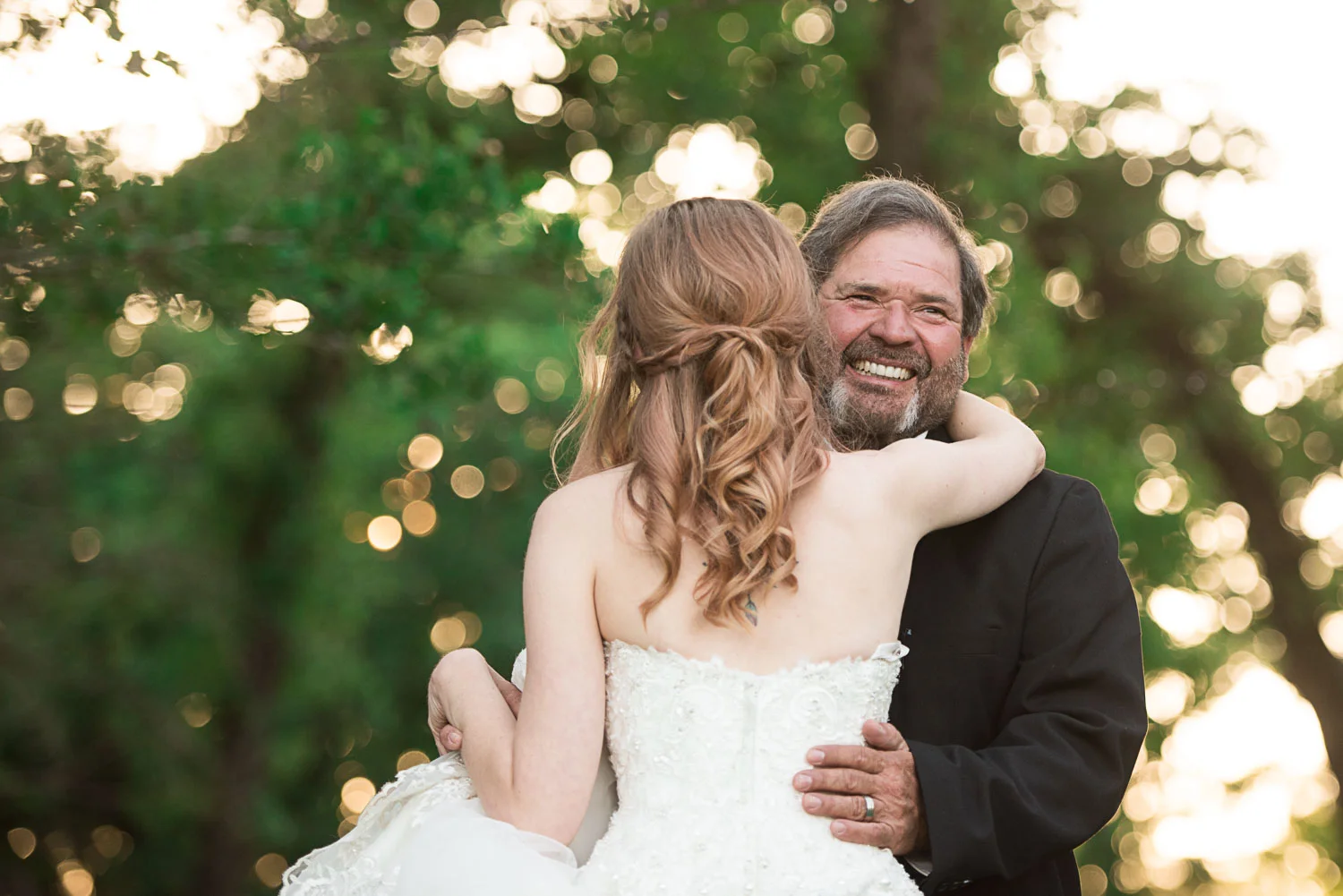 154 bride with father during first dance.jpg