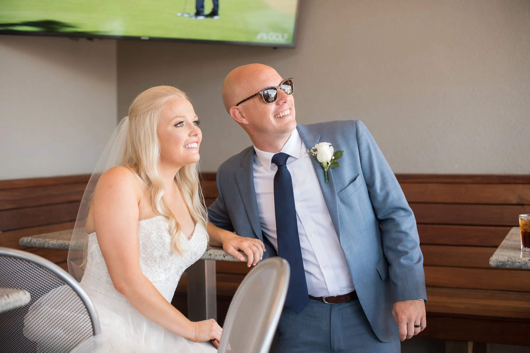 60 bridal party stop at bar.jpg