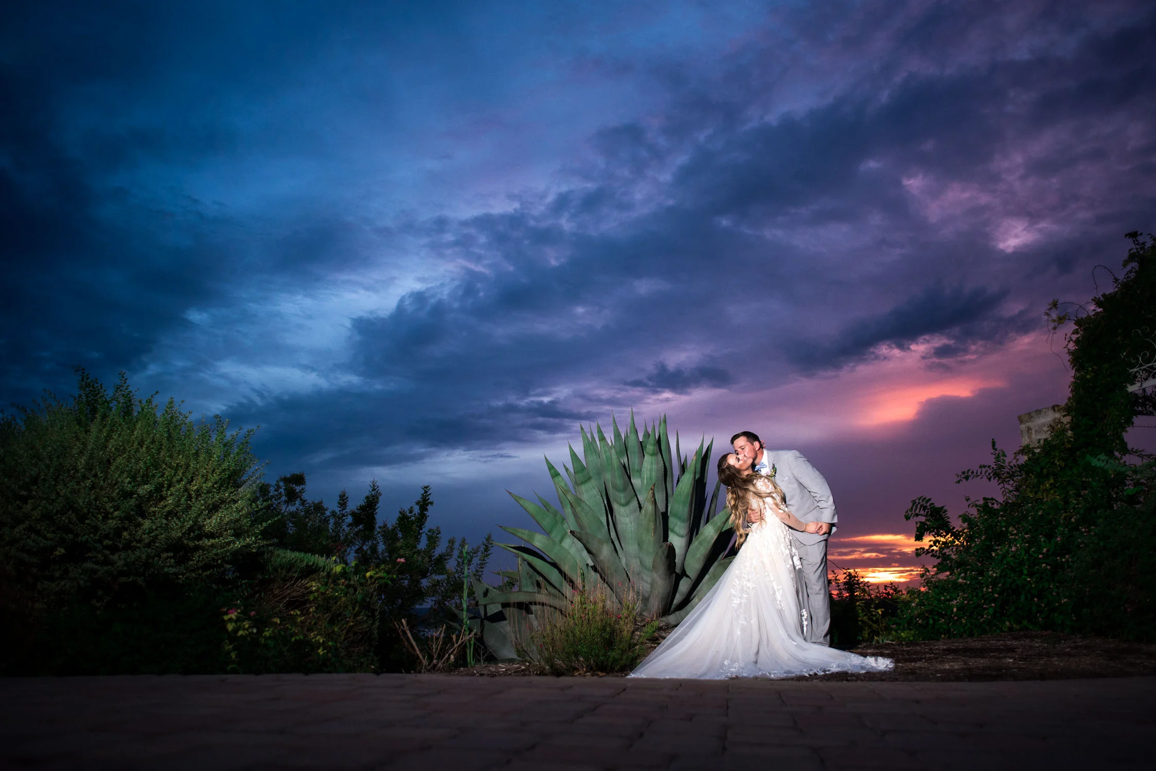 106 austin texas sunset wedding.jpg