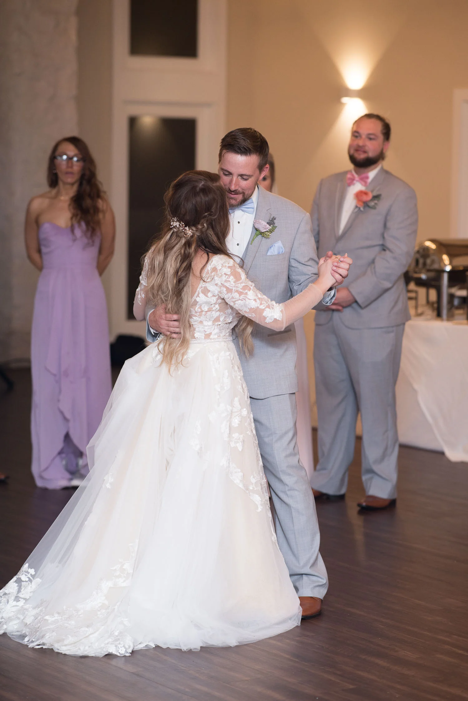 111 first dance vintage villas.jpg