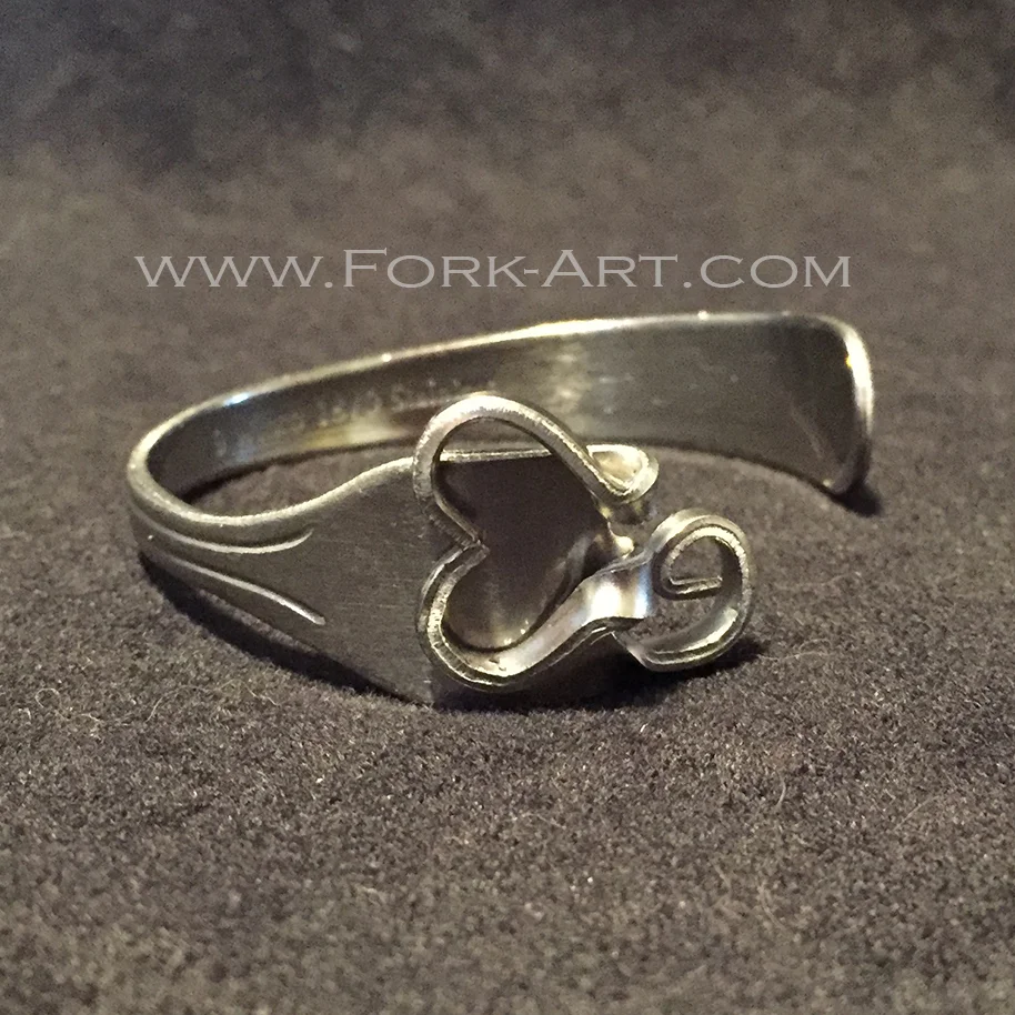 bracelet cocktail heart.jpg