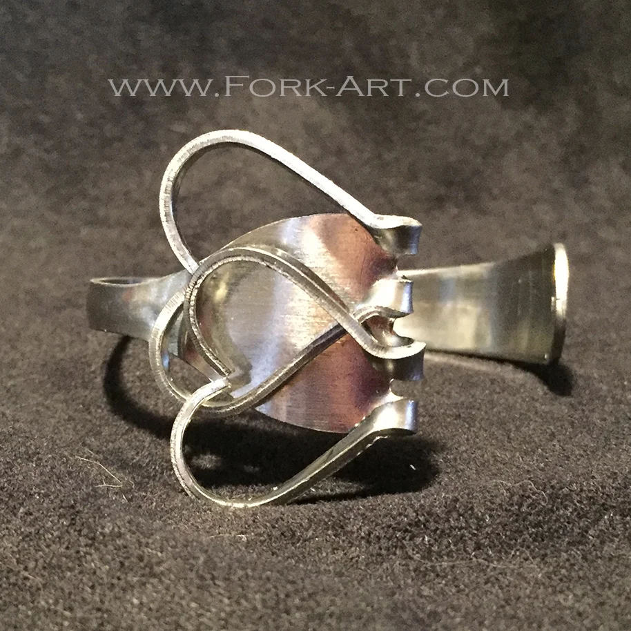 bracelet double heart.jpg