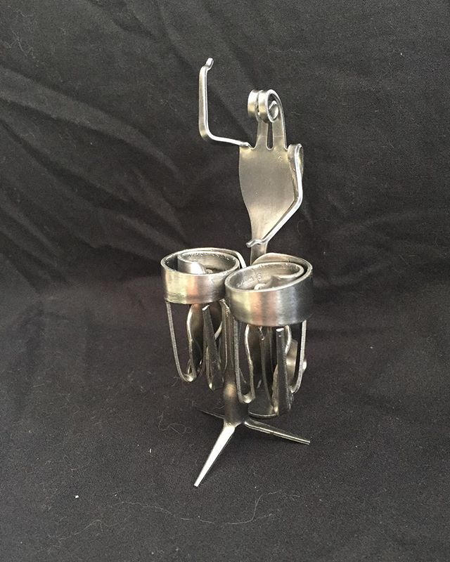 Made a set of #bongos for a #musician while in #yorkpa for #yorkfest this year #musicians #bongo #bongodrums #percussion #percussionist #cubanmusic #drummer #drums #musiciansofinstagram
