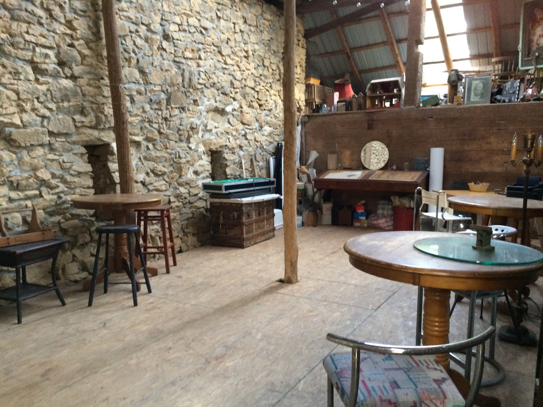 studiosidebarn2.web.jpg