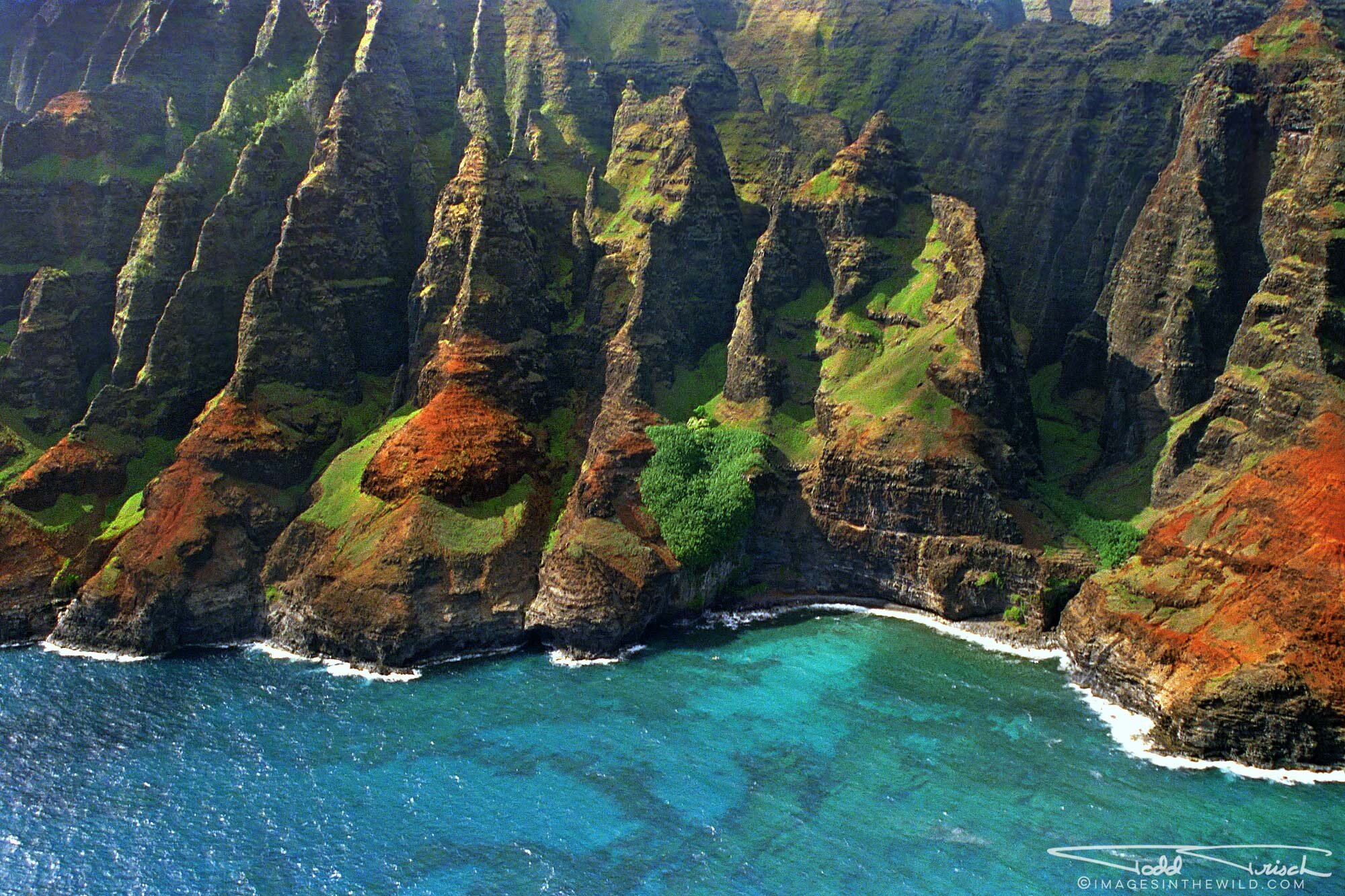 Na Pali Coast (Kauai - From helicopter)
