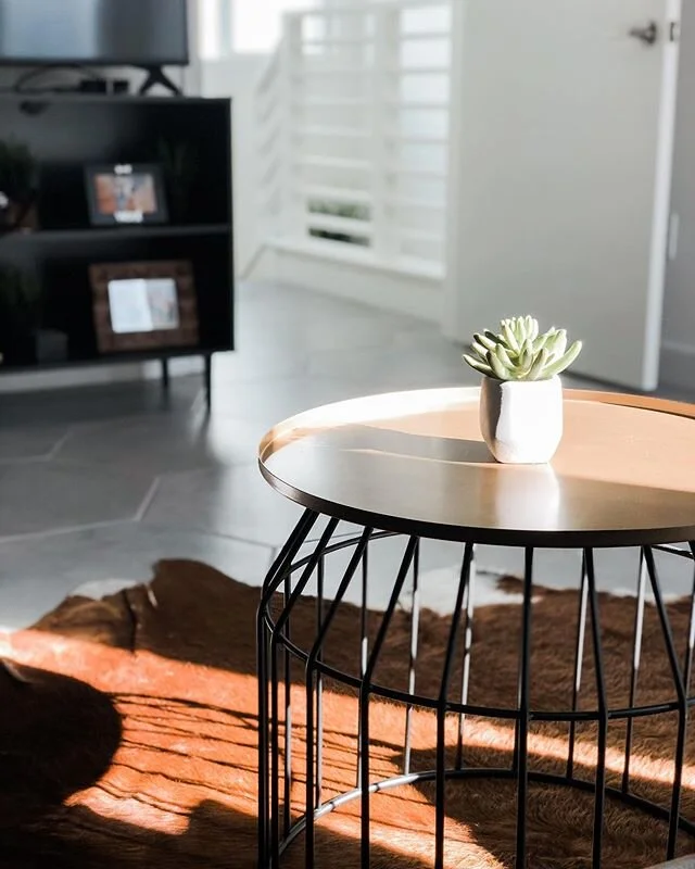 Is it really only Wednesday?! Well...we have a new project starting today and can’t wait to share some before and afters! 😆
☓
☓
☓
☓
☓
☓
☓
#lightandbright #homedecor #interiorinspo #modernhome  #moderninterior #myhomevibe #homevibes #moderndeco