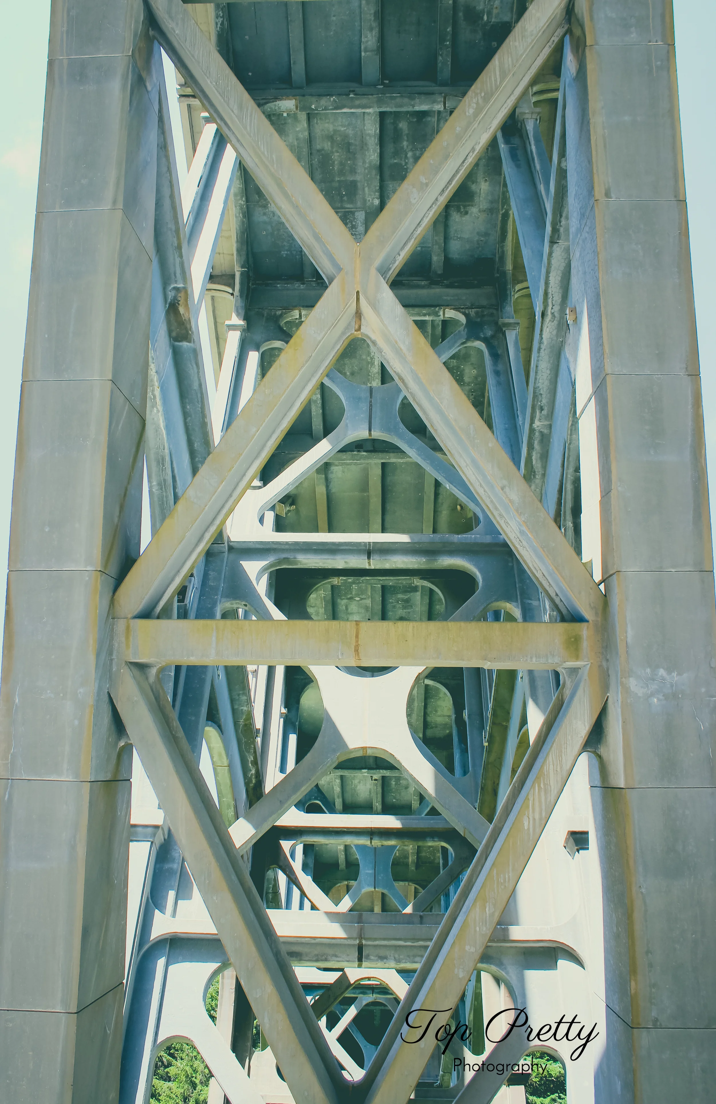 Criss cross bridge