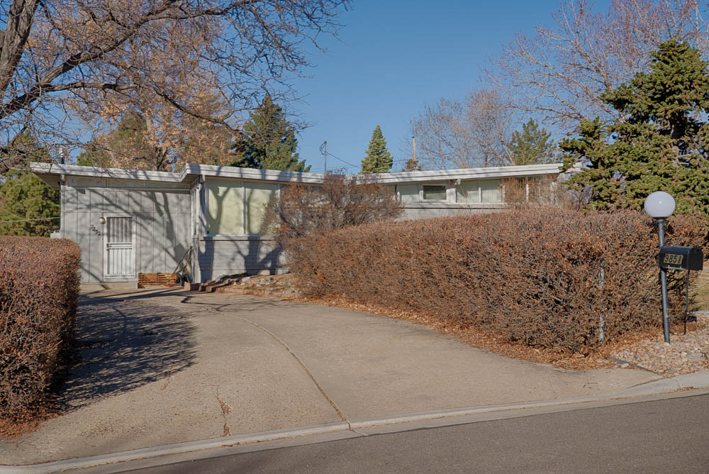 adrian-kinney-deza-estates-1000w-4.jpg