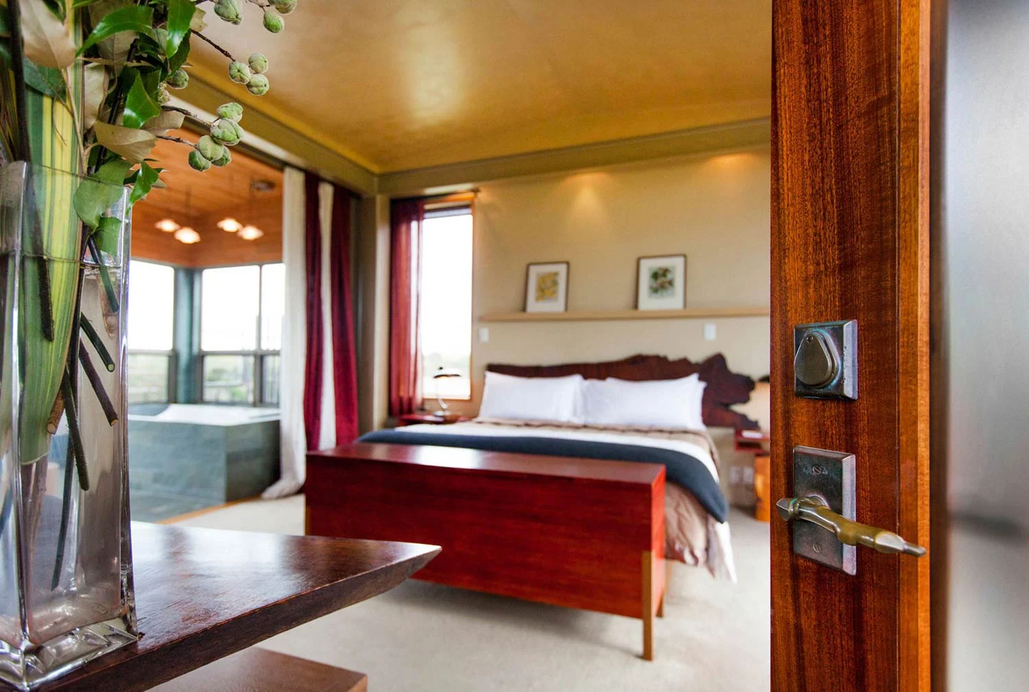 Luxury Accommodation New Zealand South Island Hapuku Lodge Tree Houses Kaikoura