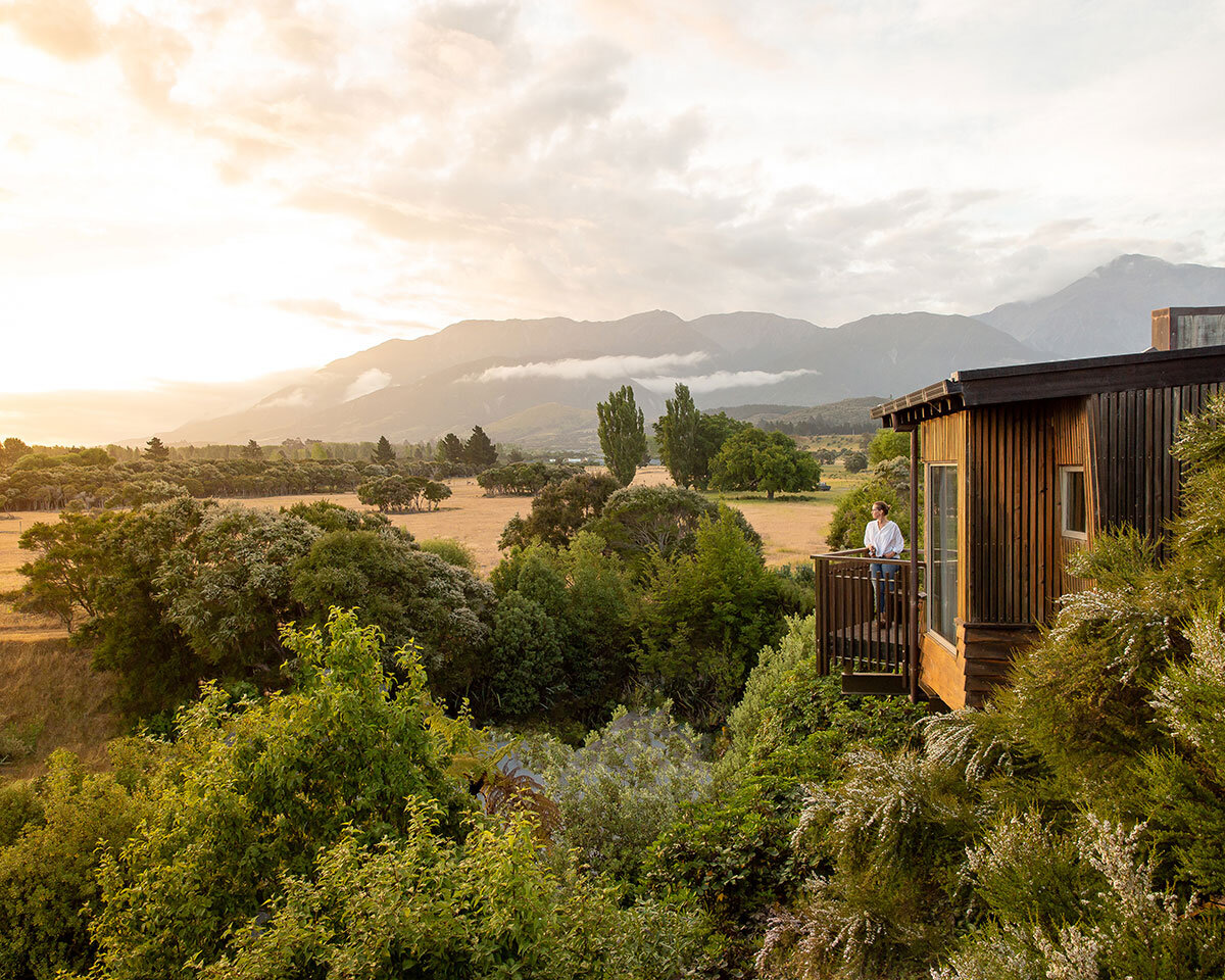 The Tree Houses have both ocean and mountain view.