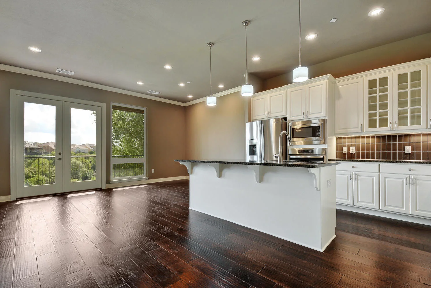 2601 N Quinlan Park Rd Unit-large-007-11-Kitchen And Breakfast 473-1495x1000-72dpi.jpg