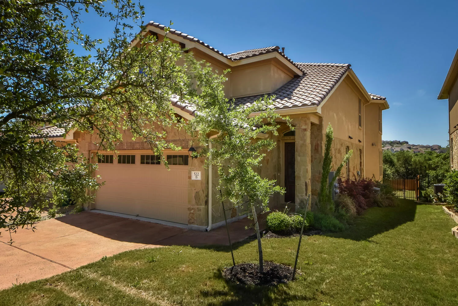 522 Meadow Lark Ave Unit B-large-003-7-Exterior Front 03-1497x1000-72dpi.jpg