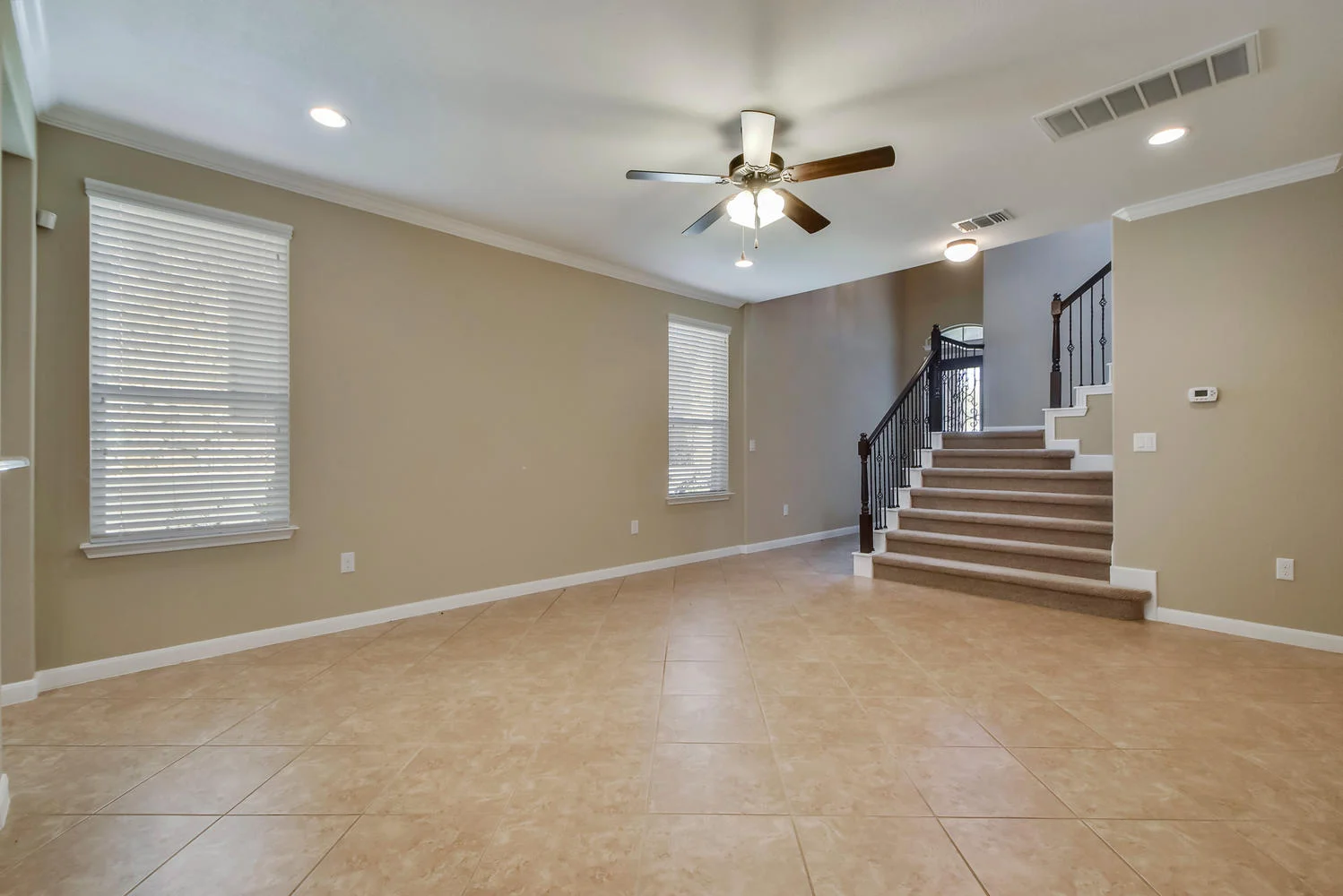 522 Meadow Lark Ave Unit B-large-005-13-Family Living 02-1499x1000-72dpi.jpg