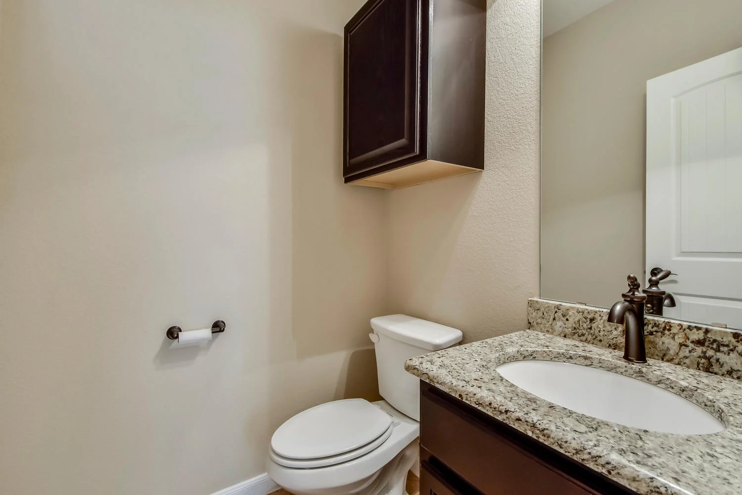 522 Meadow Lark Ave Unit B-large-020-3-Other Bath 01-1500x1000-72dpi.jpg