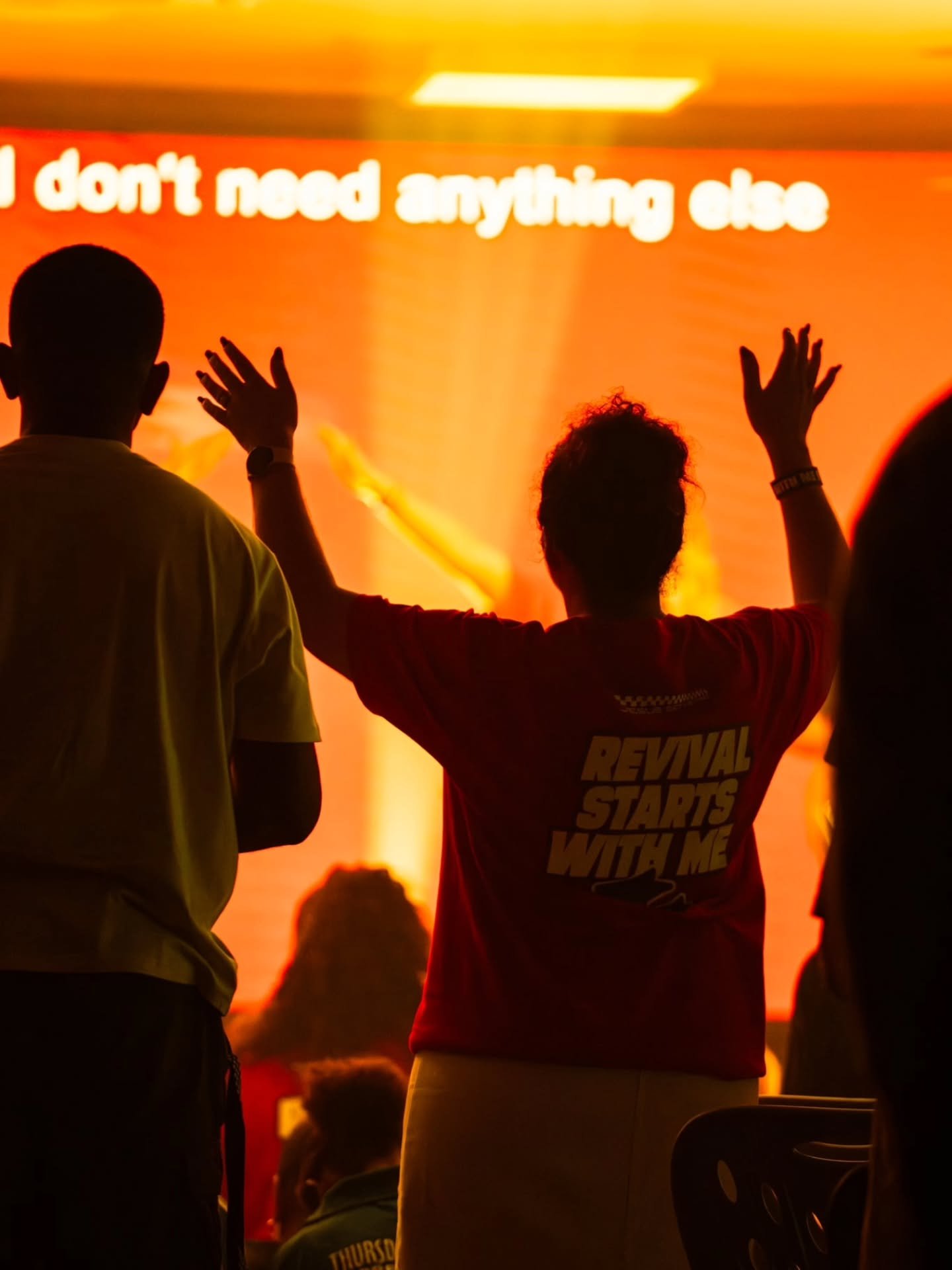 SESSION 2 &amp; 3 HAVE BEEN BEXT LEVEL 🔥🙌

What a powerful day in God&rsquo;s presence ✨️
Incredible words from @madibarlow_ and @liambaarlow &mdash;so much faith, fire, and freedom released! 💥🕊️

✨ See you TONIGHT for more! Don&rsquo;t miss what