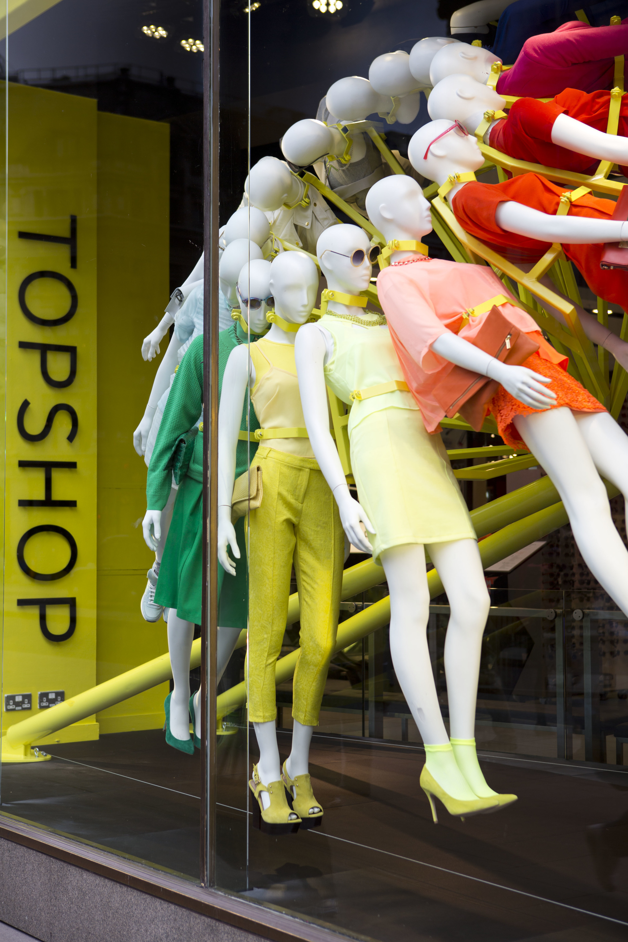 NEON-TOPSHOP-COLOUR-WHEEL-IMAGE-6.JPG