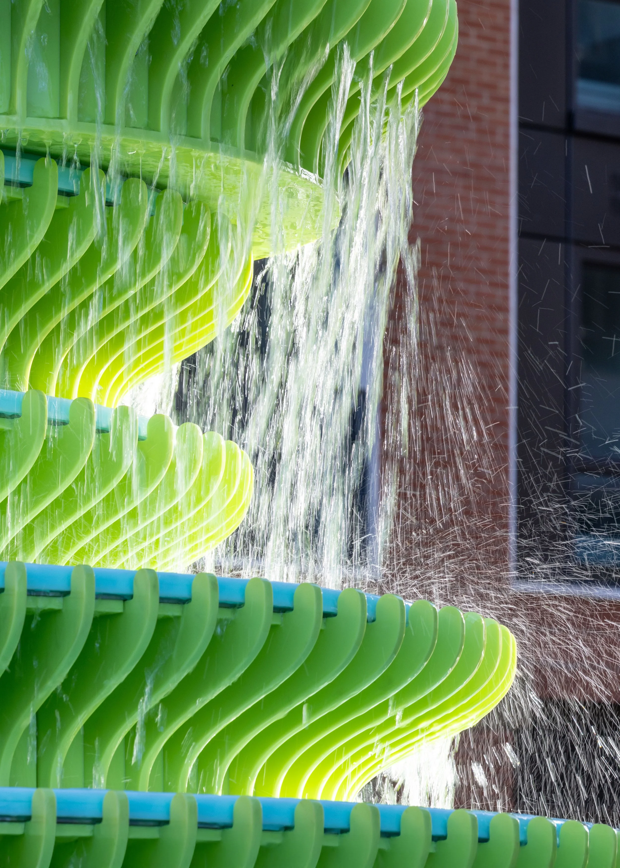 NEON - The Fountain - Image 5.jpg