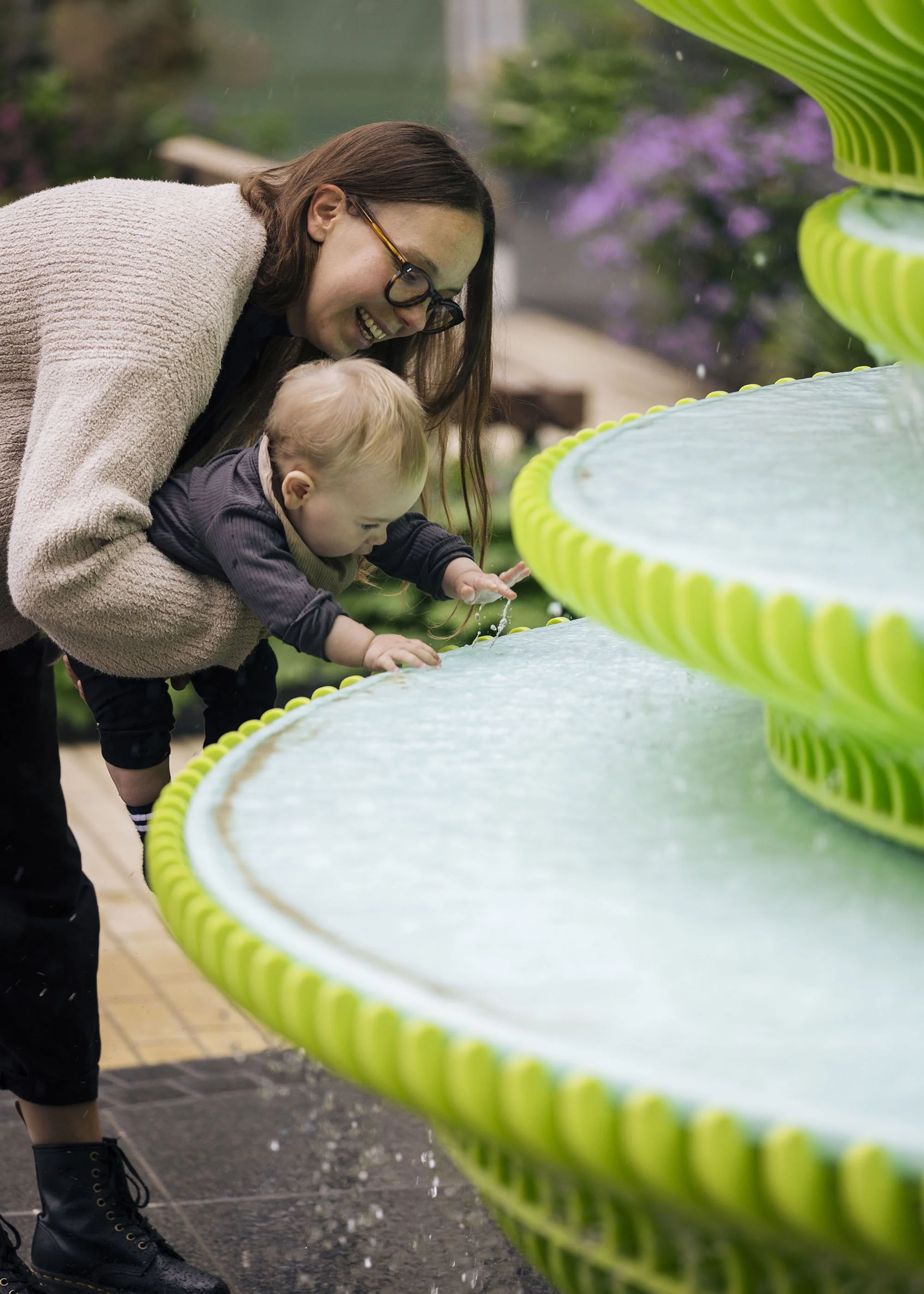 NEON - The Fountain - Image 8.jpg