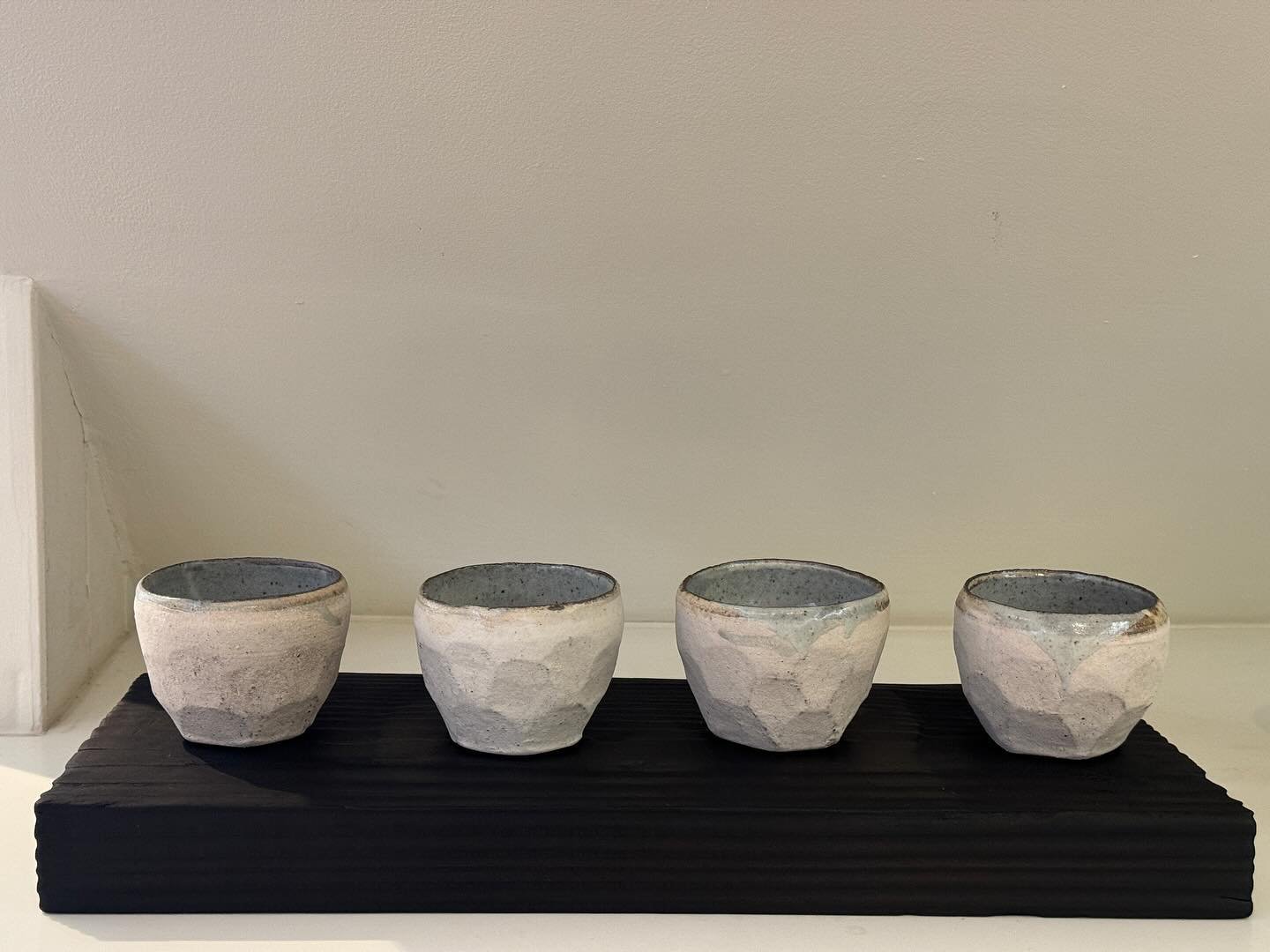 Contemplation Cups

Small Ritual Cups

by Clare Walters
@p_l_o_u_g_h_s_t_u_d_i_o 

current exhibition at The Table
.
.
#clarewaltersceramics #contemplationcups #ritualcups #galleryownerslife #hayonwye #thetablehay
