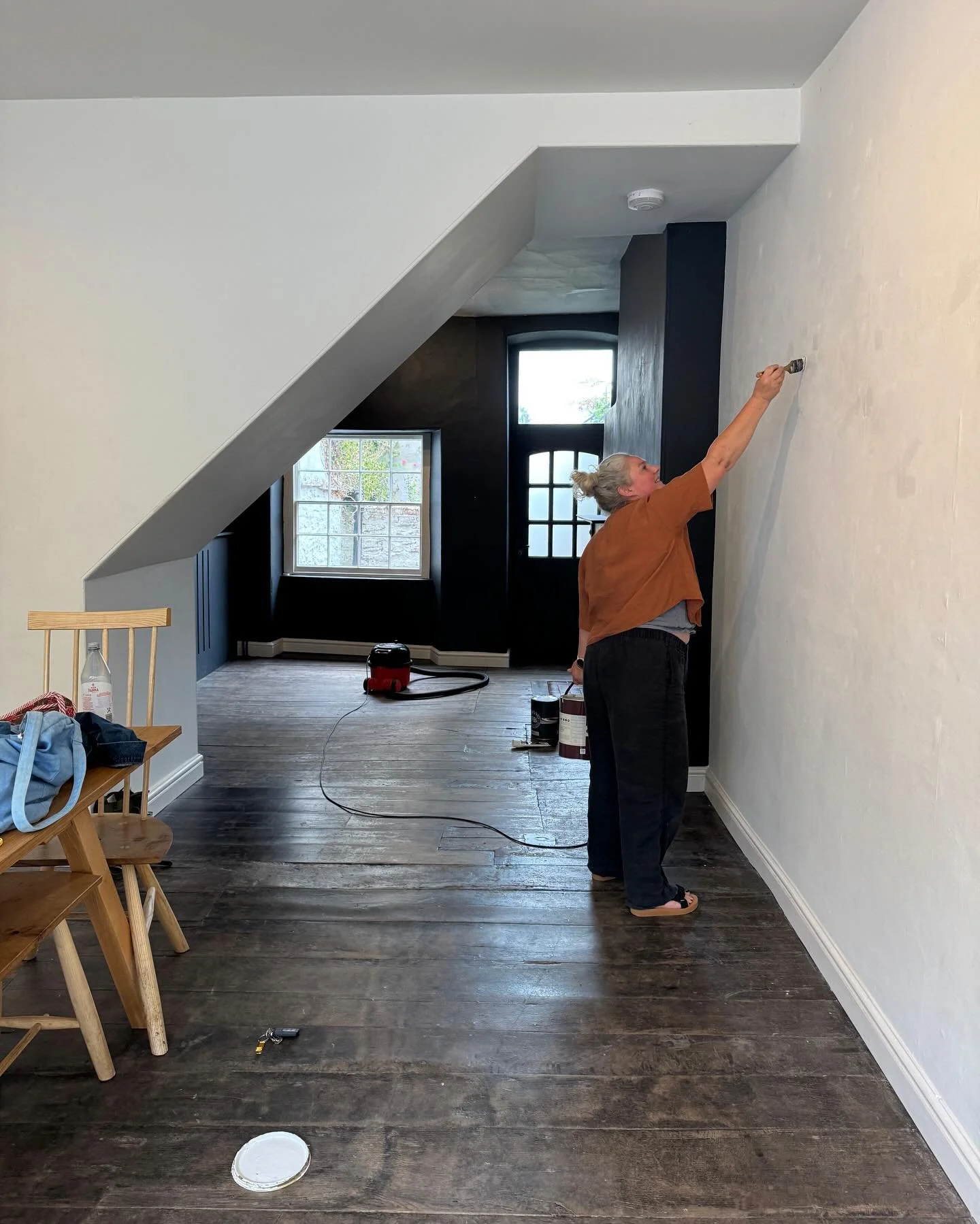 Tidying up after a fun filled week at The Chair with @rachelsudworthart and @bethanyrosewellsceramics two creatives who I matched/curated earlier in the year and who have just excelled themselves!

My dates for showing at The Chair in 2026 are now li