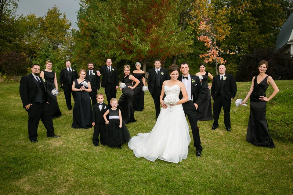 maria comeplete bridal party group pose.jpg