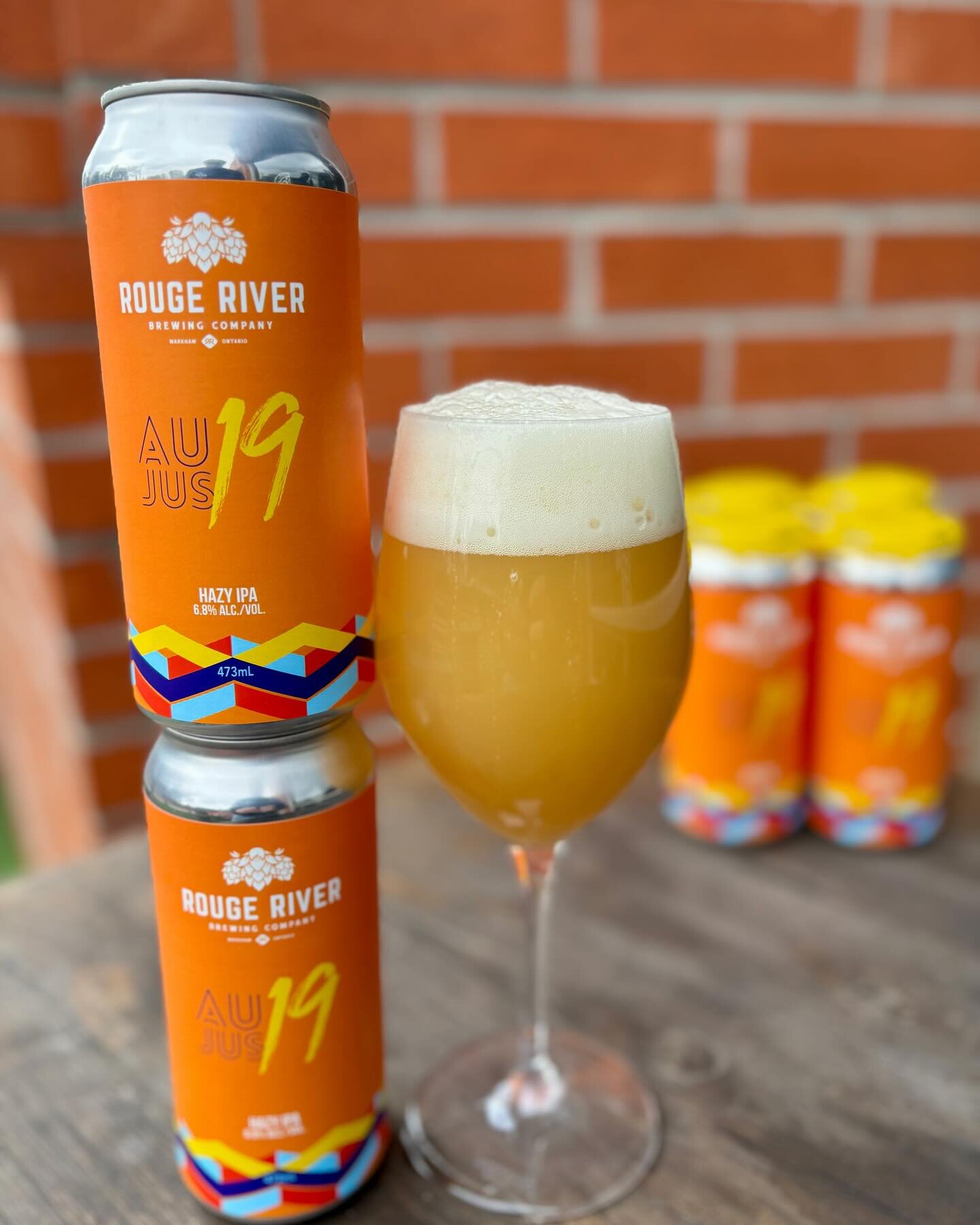 🧃Release 4/5 this week is Au Jus #19 IPA🧃

Hopped with Citra and Luminosa, we get notes of orange creamsicle, papaya, and orange zest. Available today in our shop!