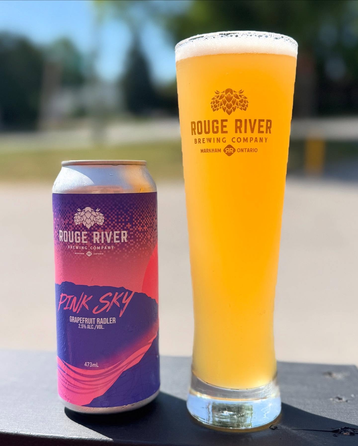 ☀️Pink Sky Grapefruit Radler now available!

Our first foray into the radler world, we made a helles style lager and blended it 50/50 with freshly squeezed grapefruit juice from our friends @thevillagegrocer 

Over 6000 grapefruits were juiced into t