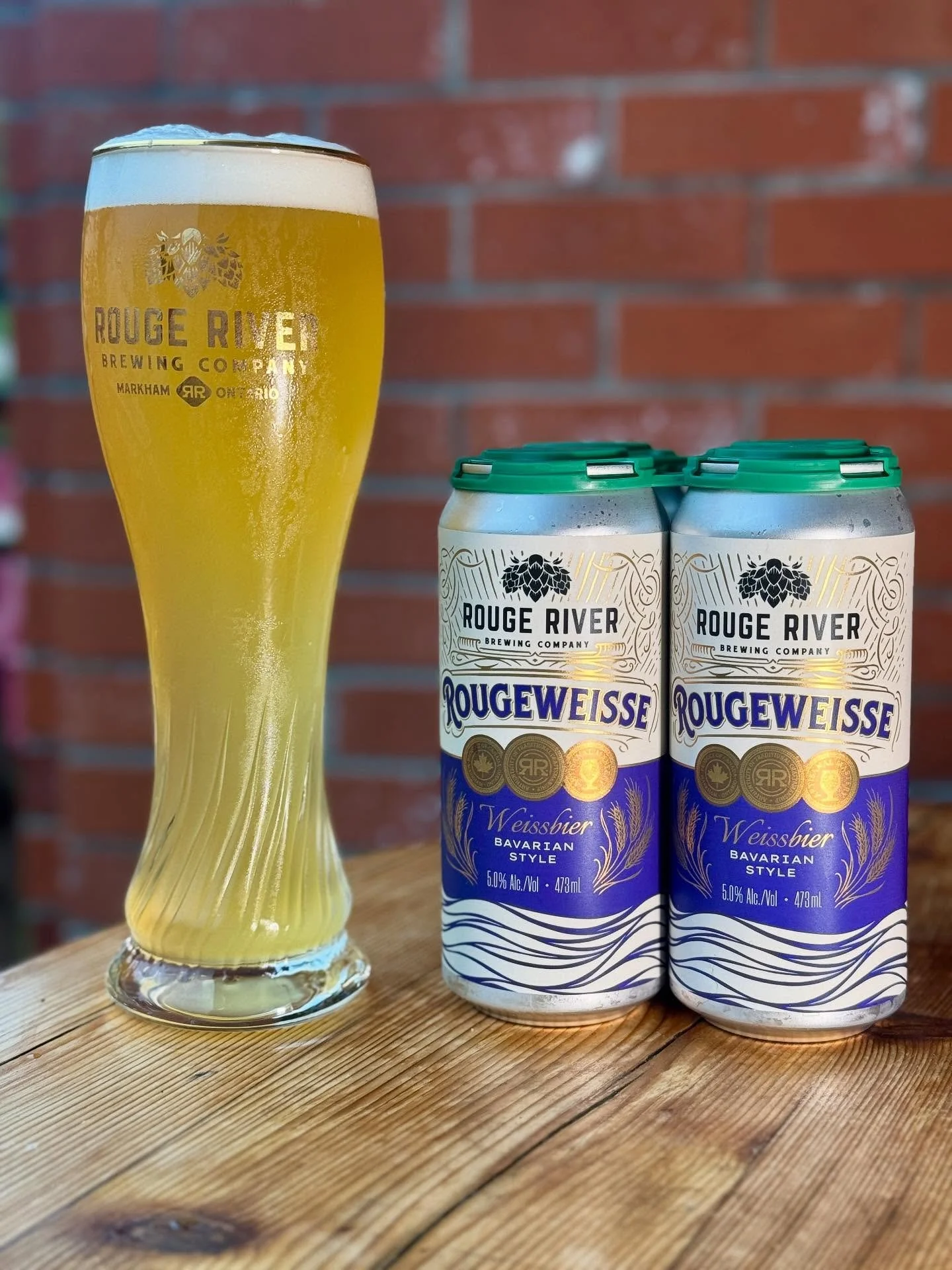 🌾 Our first ever wheat beer! Rougeweisse is a traditional German-style wheat beer made with wheat sourced locally from @carmafarms We’ve been working with them since we opened to take our spent grain as feed for their animals. 
Rougeweisse sp