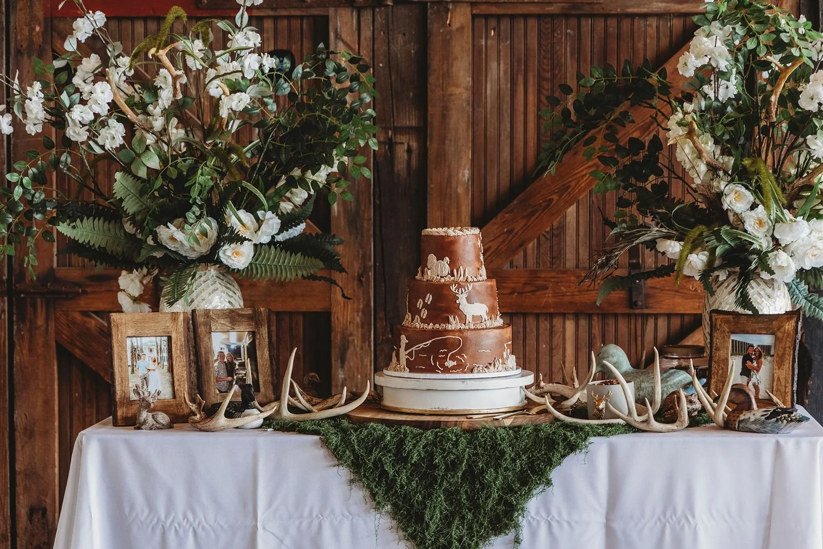 grooms-cake-reception-at-the-jefferson-oxford.jpg